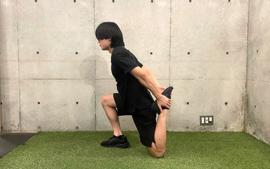 大腿四頭筋ストレッチ